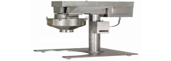Vacuum mixer on stand